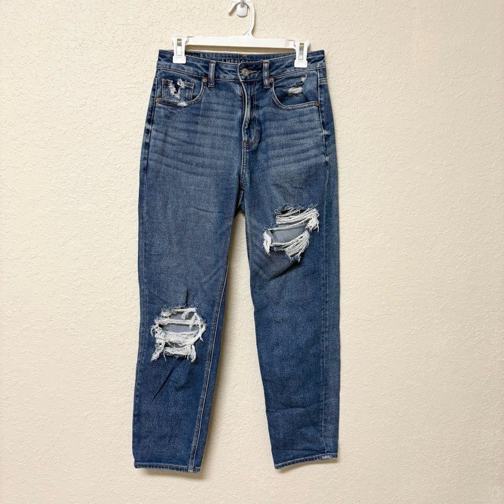 American Eagle Mom Straight Jean Blue Denim Size 4 Regular Jeans Distressed